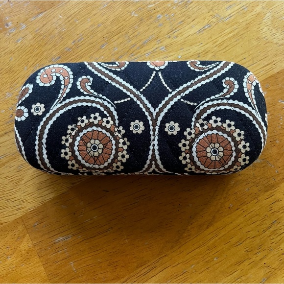 3 Pc. Vera Bradley Double Kiss Lock Purse, Hard Eyeglass Case and Change Purse - Picture 8 of 9